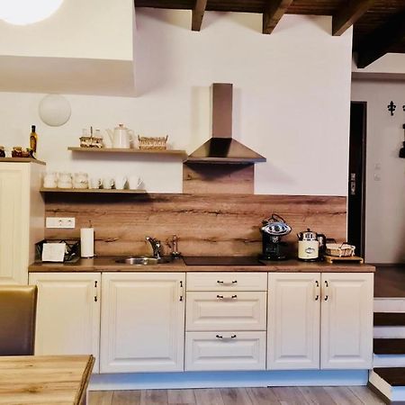 Romantic Apartments Sweet Baci Maribor Exterior foto